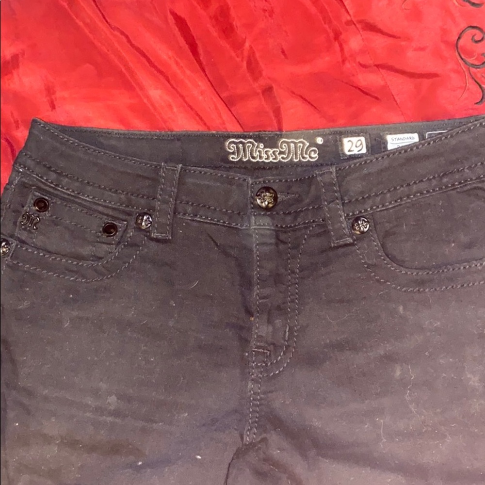 Black miss me jeans